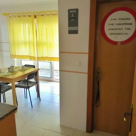 Surf In Baleal/peniche- Baleal Holidays Apartment