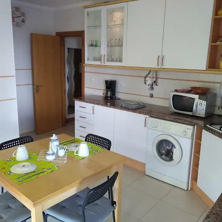 Surf In Baleal/peniche- Baleal Holidays Apartment Ferrel (Leiria)